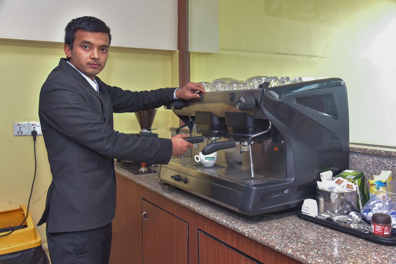 Hotel Dine & Dream Katmandu Eksteriør bilde